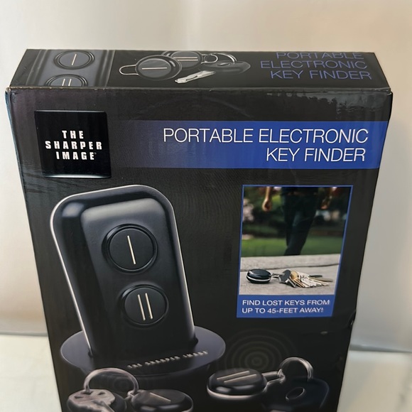 NEW- The Sharper Image portable key finder - Picture 2 of 12